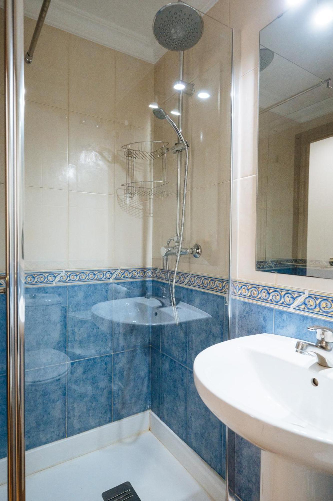Pilsev Center Apartment Seville Ngoại thất bức ảnh