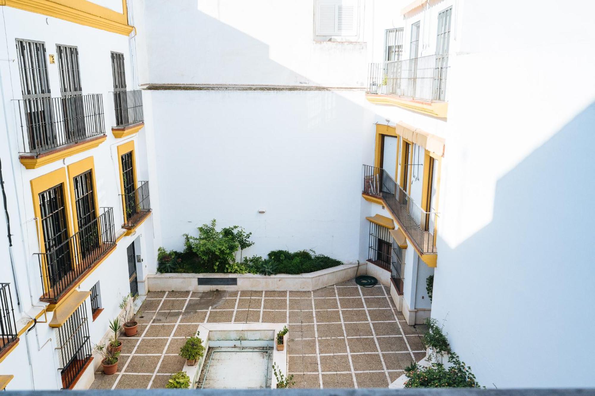 Pilsev Center Apartment Seville Ngoại thất bức ảnh