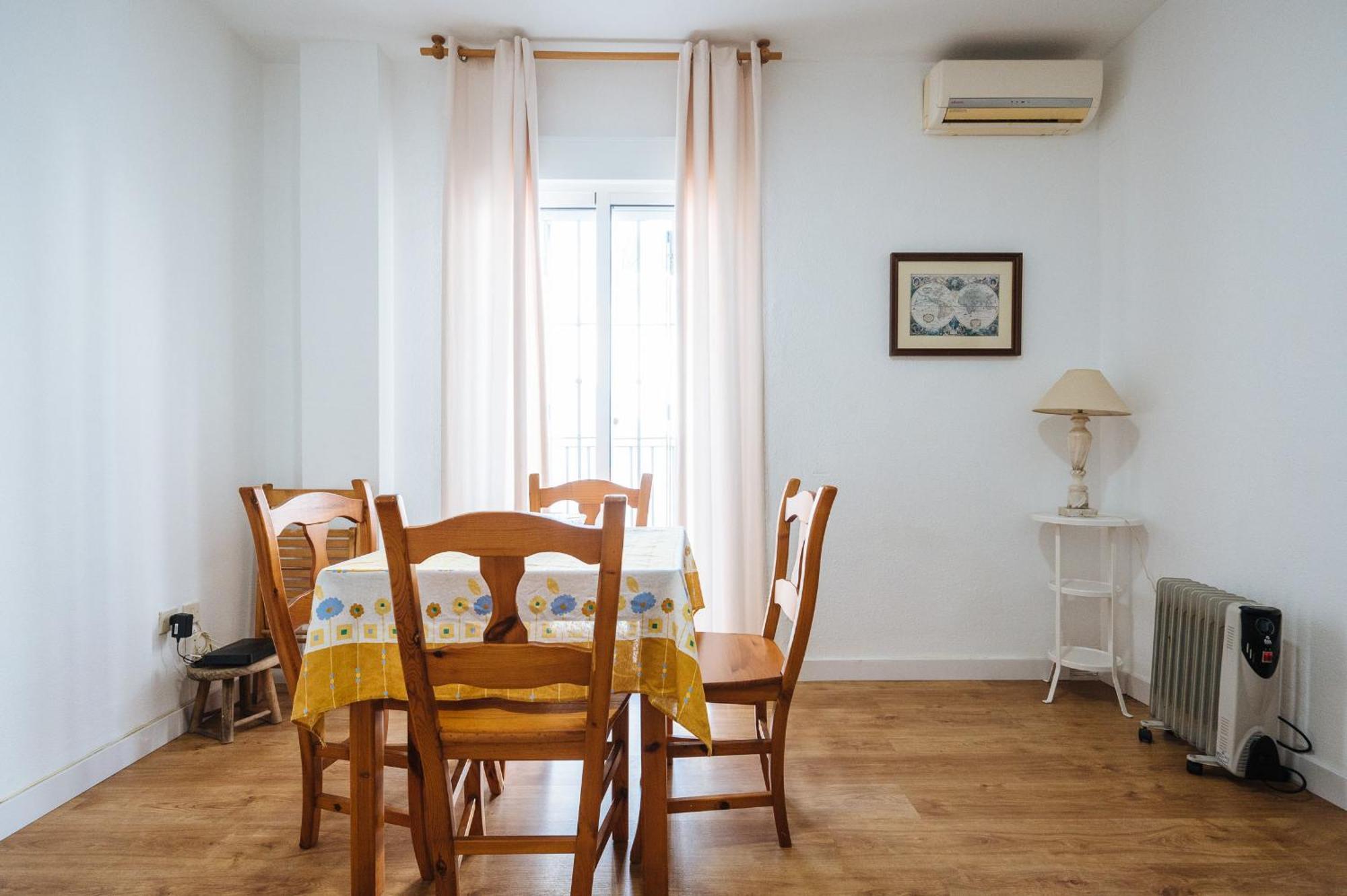 Pilsev Center Apartment Seville Ngoại thất bức ảnh